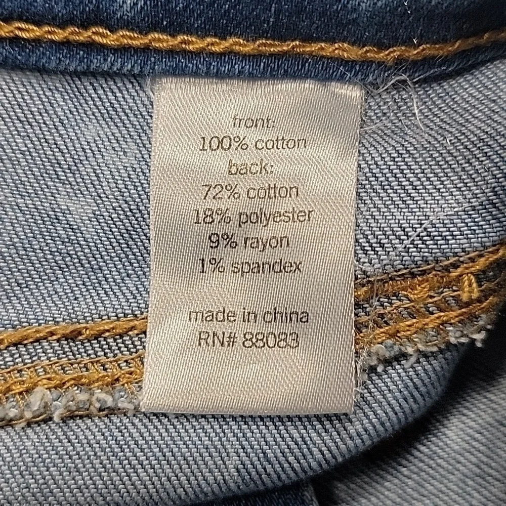 So Denim Distressed Mini Skirt Size Jr's 5